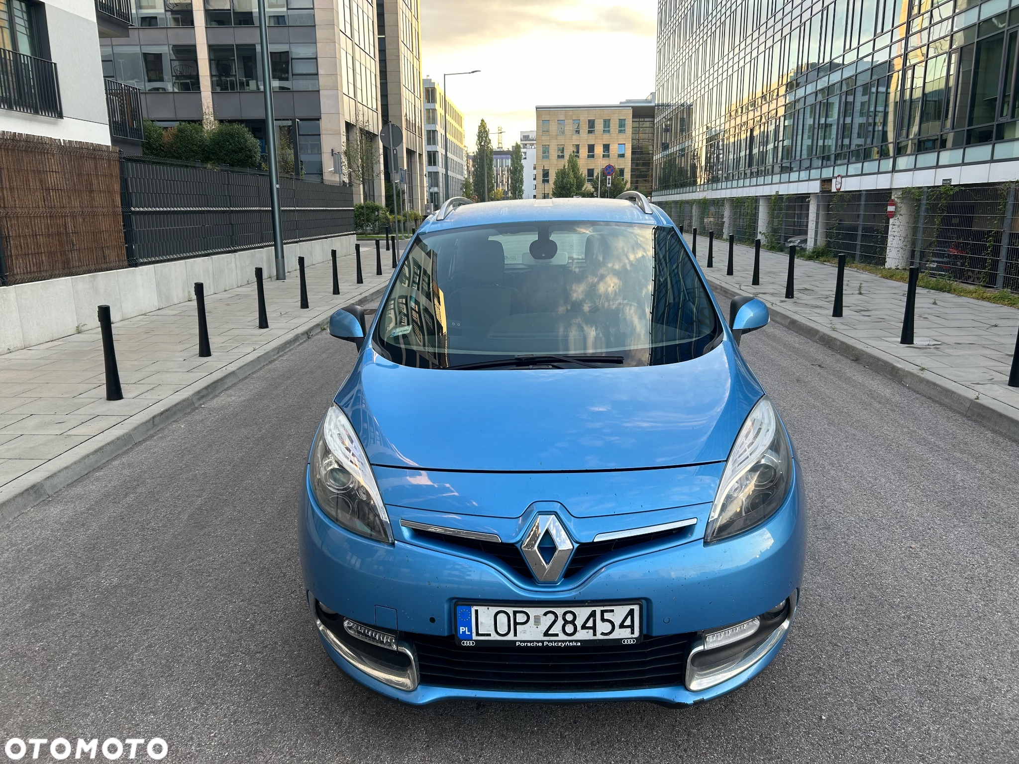 Renault Grand Scenic - 3