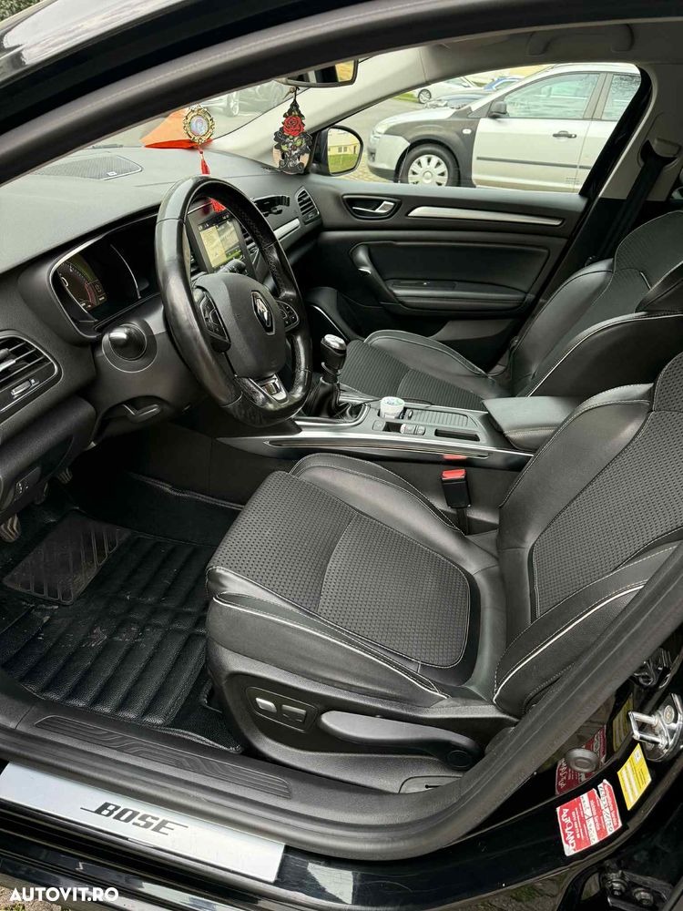 Renault Megane ENERGY dCi 130 BOSE EDITION - 20
