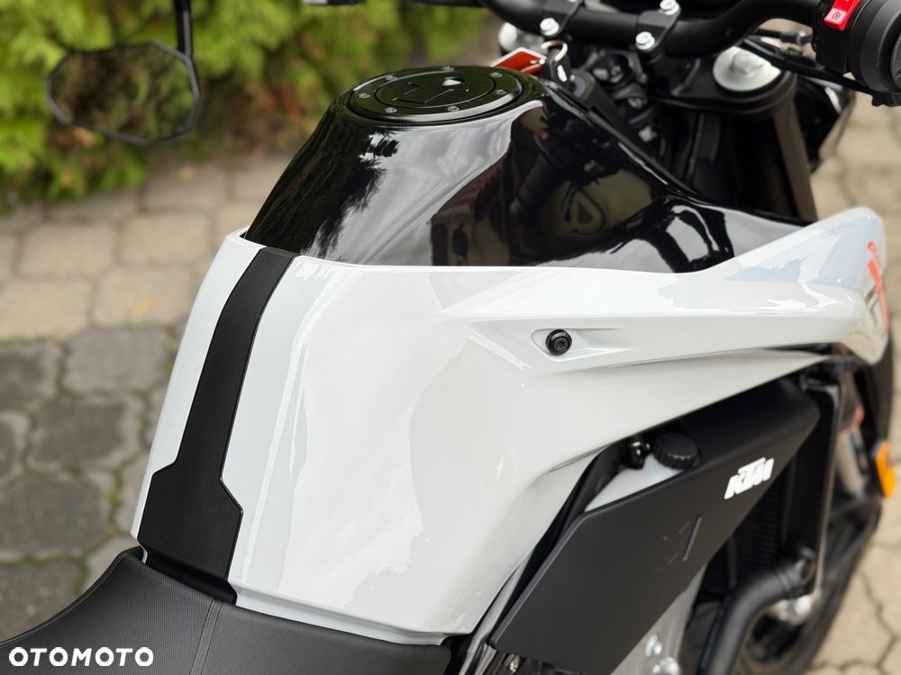 KTM Duke - 22