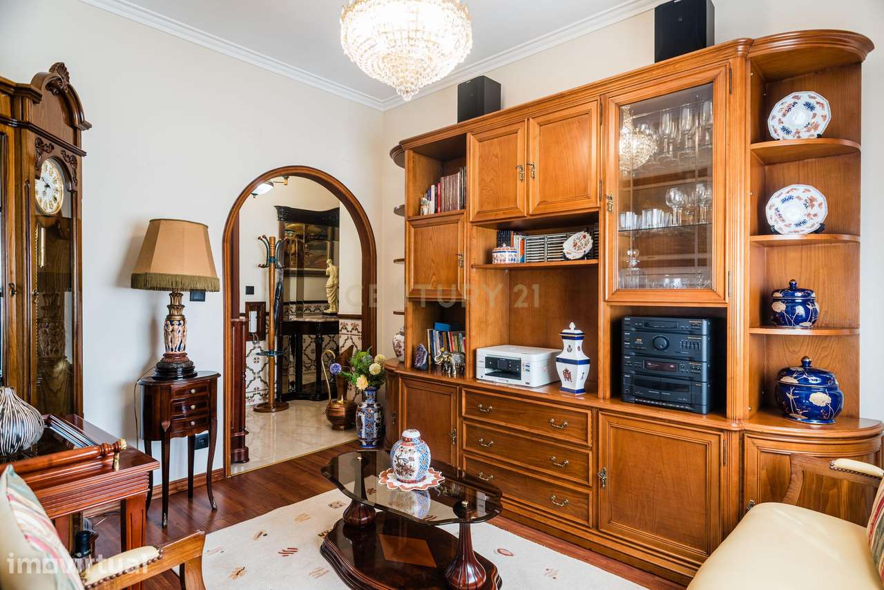 Apartamento T0, com Terraço, Agualva Cacém - Grande imagem: 3/17