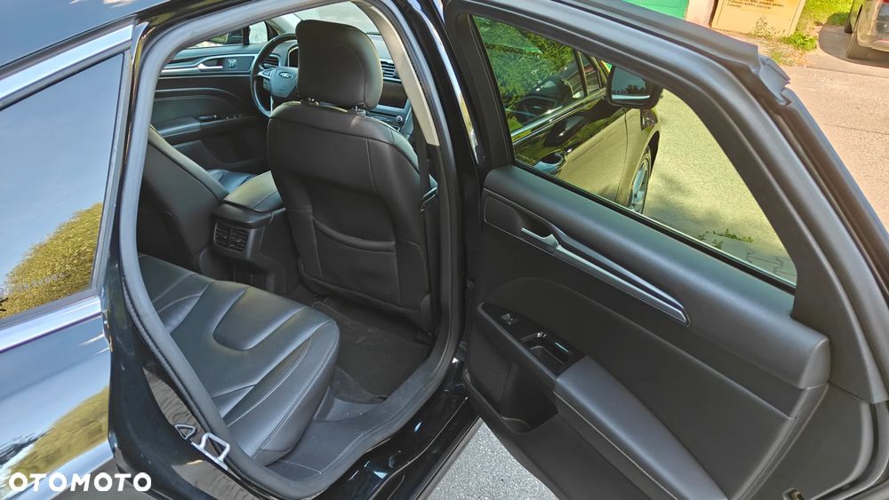 Ford Mondeo 2.0 TDCi STart-Stopp PowerShift-Aut Titanium - 22