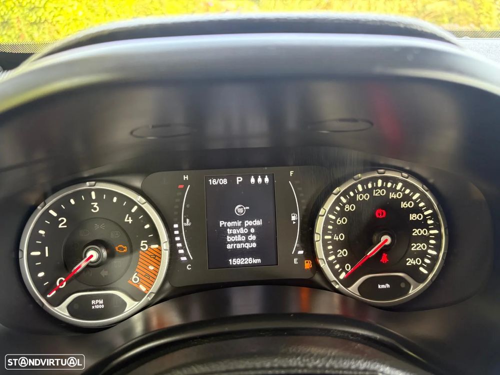 Jeep Renegade 1.6 MultiJet DSG Business Line - 17