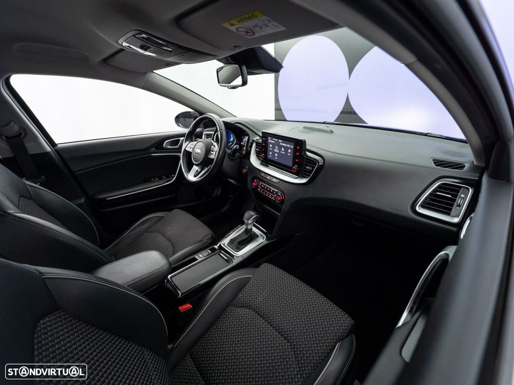 Kia Ceed SW 1.6 GDi PHEV Drive 6DCT - 35