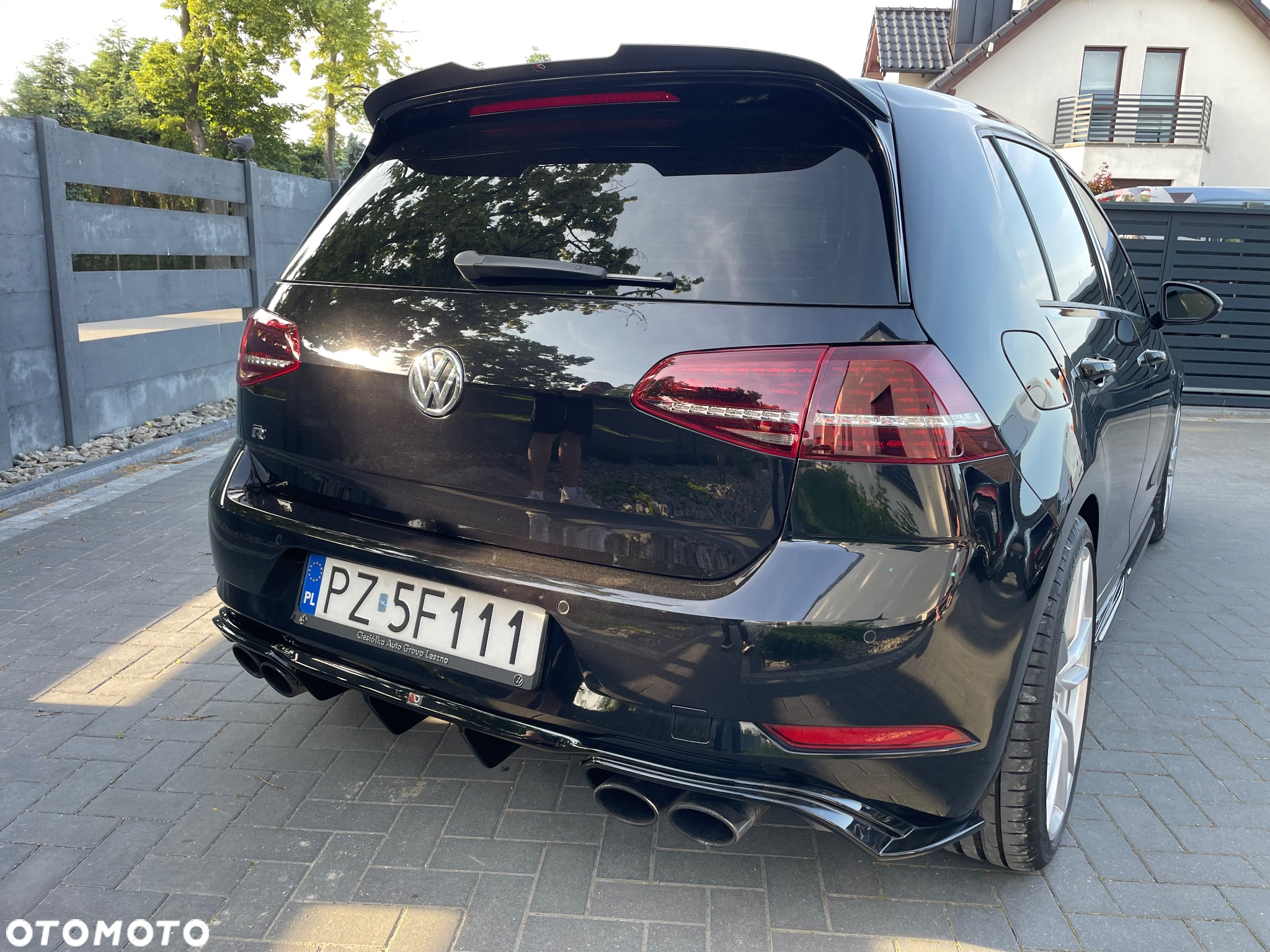 Volkswagen Golf VII 2.0 TSI BMT 4Mot R DSG - 11