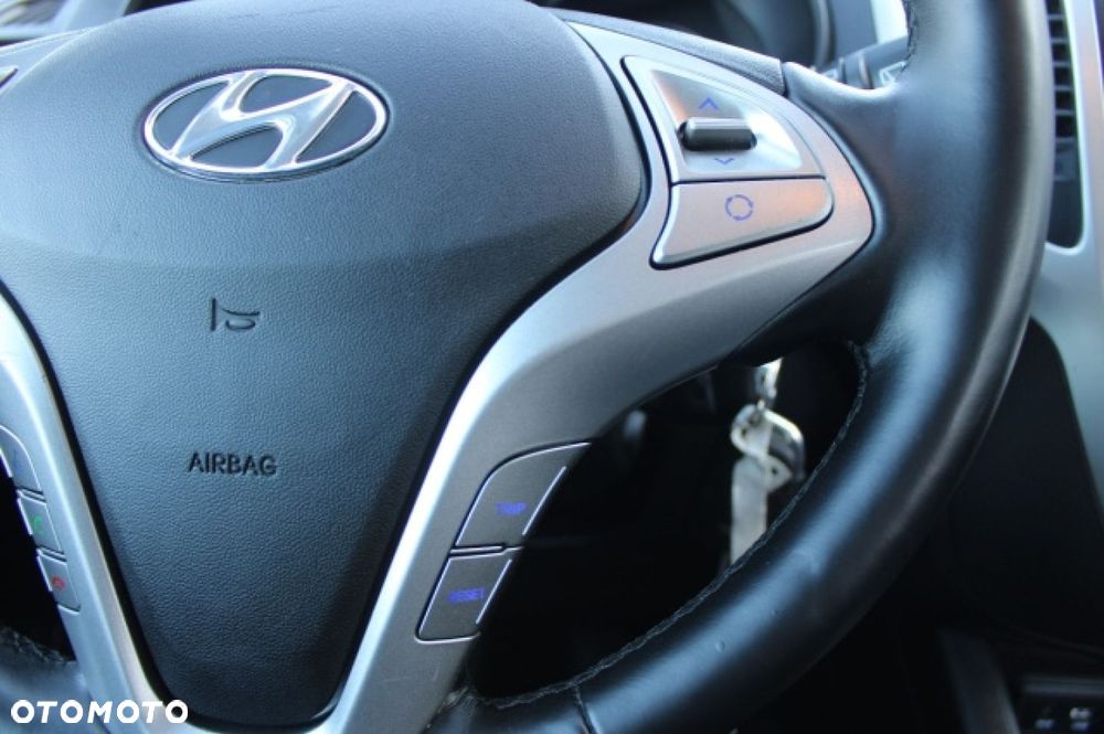 Hyundai ix20 - 27