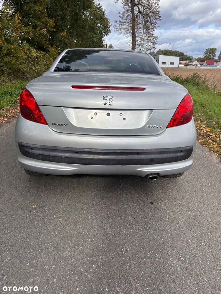 Peugeot 207 CC - 5