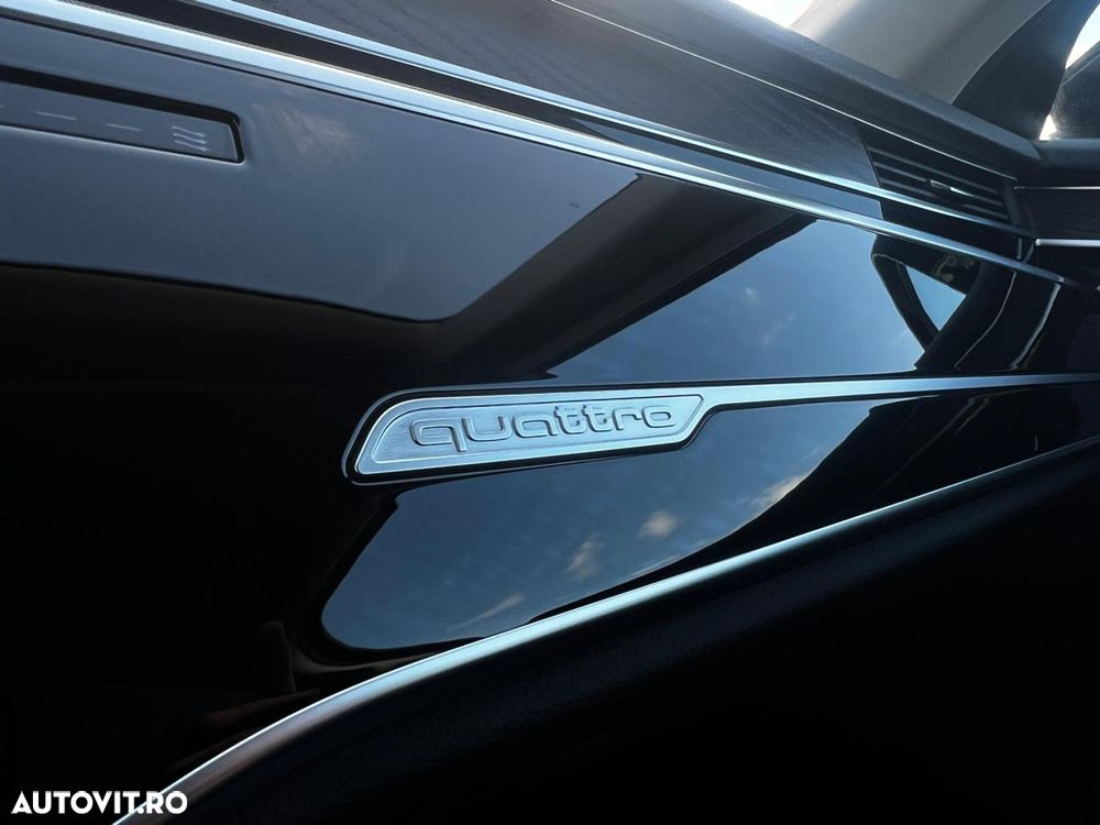 Audi A8 - 17