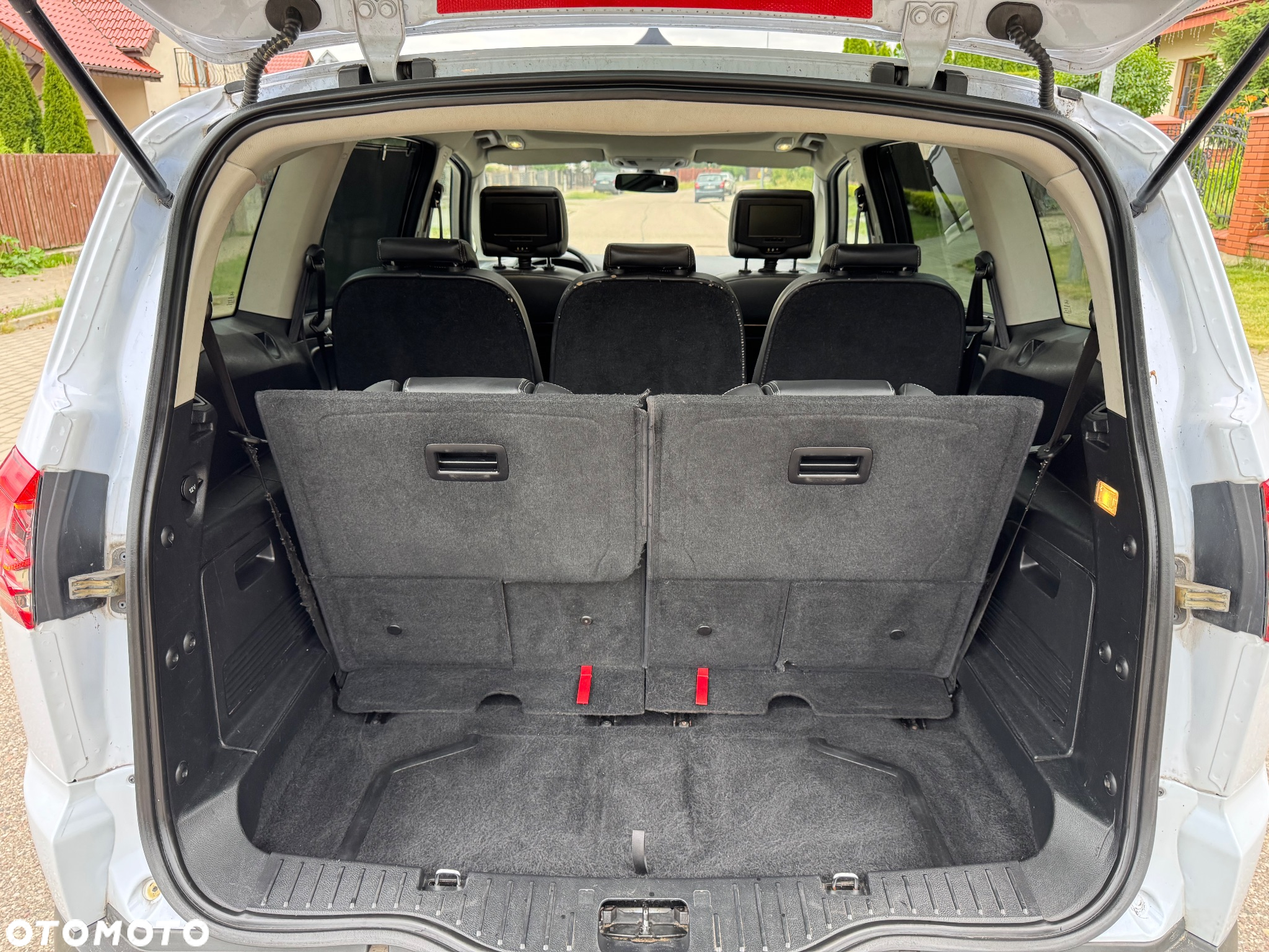 Ford S-Max 2.0 TDCi DPF Titanium - 8