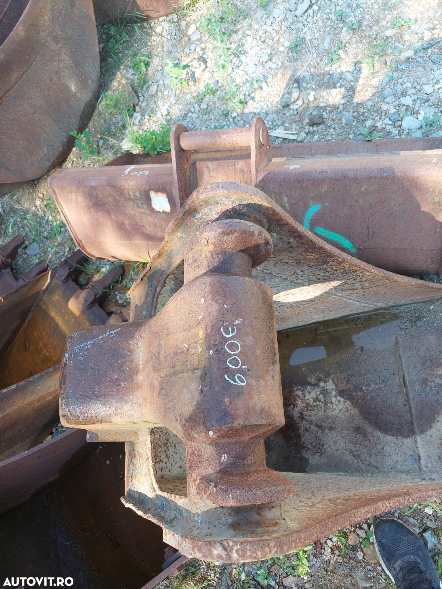 Cupa Sapat Miniexcavator de 5-8 Tone - 9