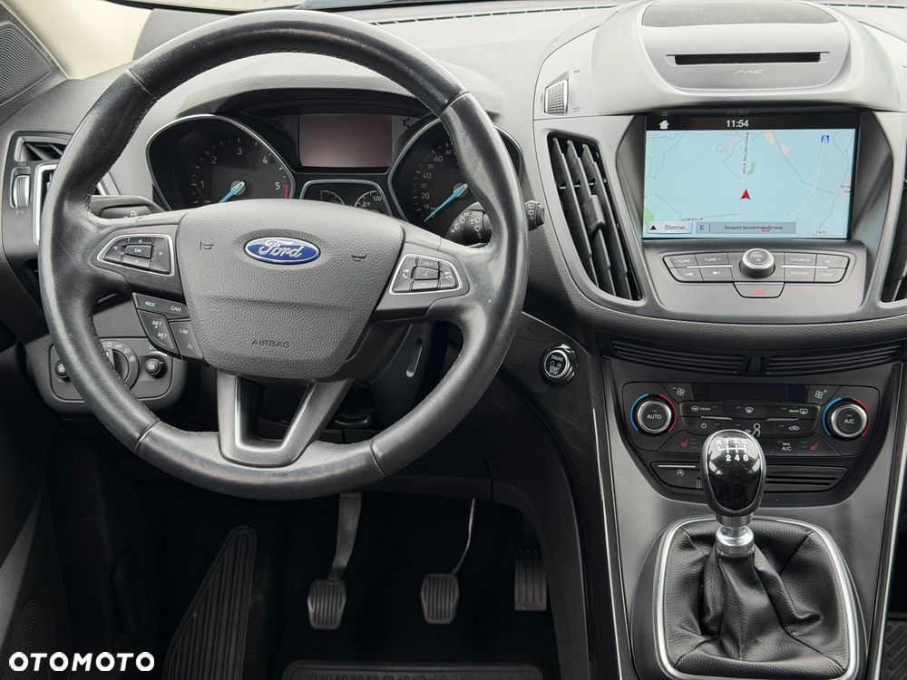 Ford Kuga - 12