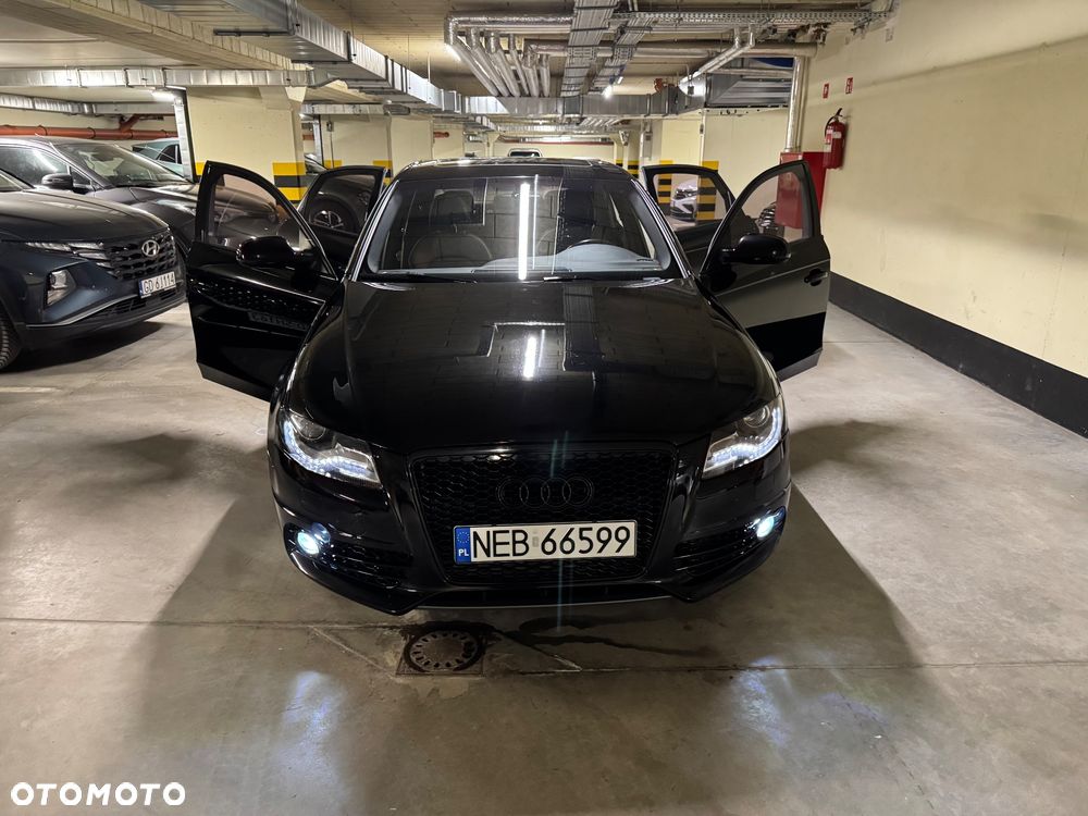 Audi A4 Limousine - 6