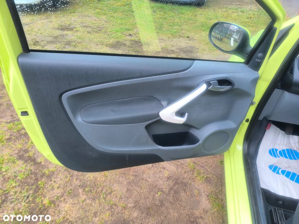 Ford Fiesta 1.3 Style - 11