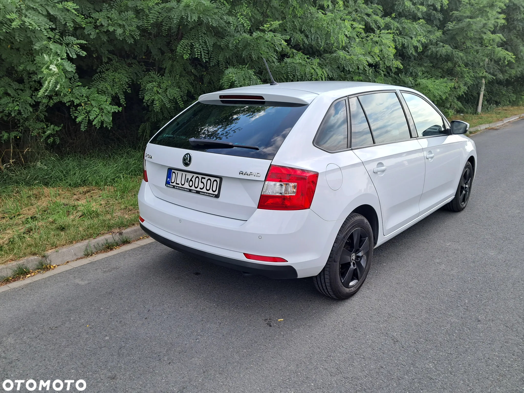 Skoda RAPID Spb 1.2 TSI Ambition - 4