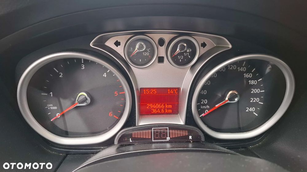 Ford Focus 1.6 TDCi DPF Fun X - 12