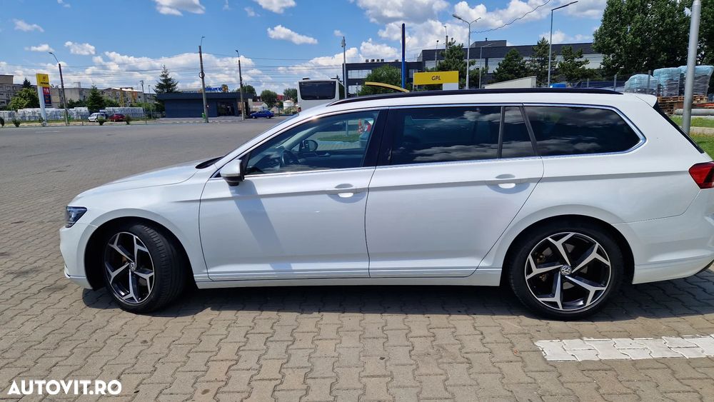 Volkswagen Passat - 2