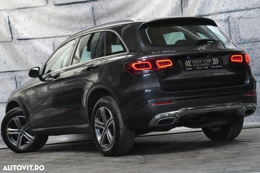 Mercedes-Benz GLC 300 de 4Matic 9G-TRONIC - 5