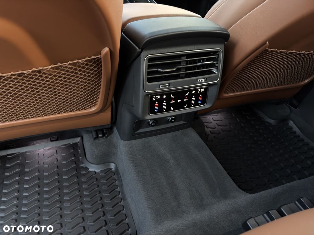 Audi Q8 50 TDI mHEV Quattro Tiptronic - 12
