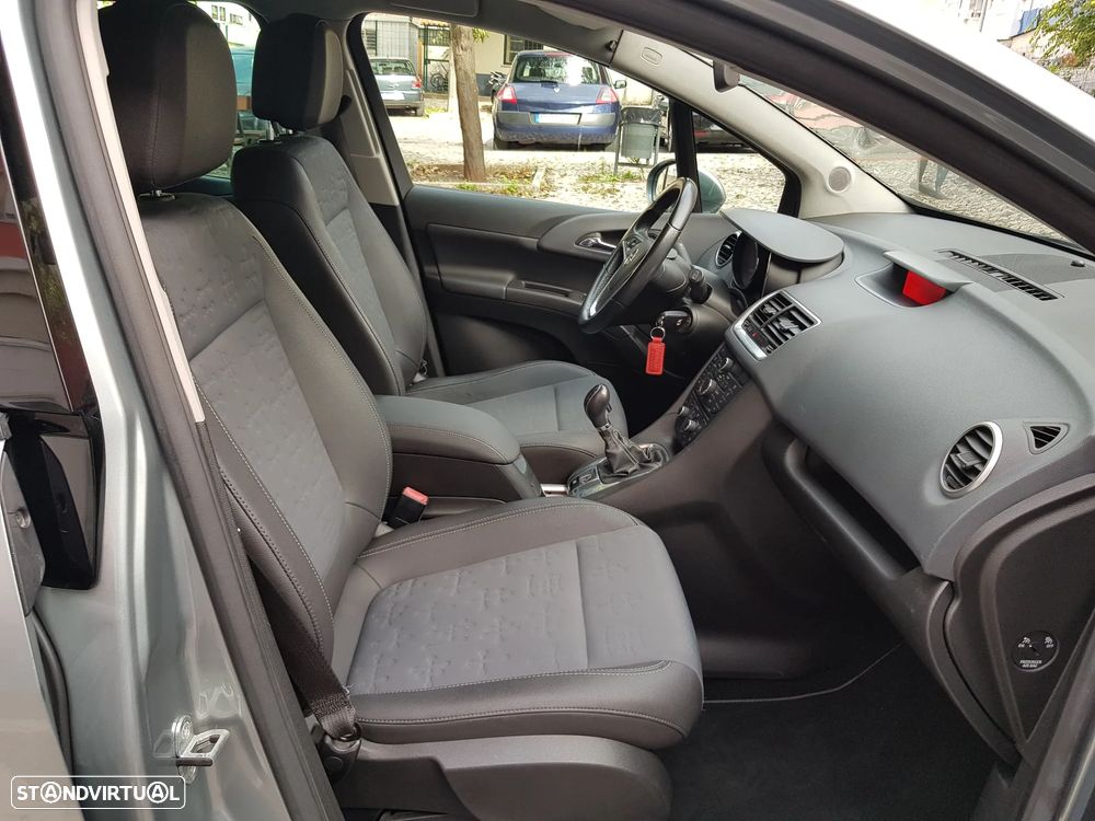 Opel Meriva 1.3 CDTI Cosmo - 36