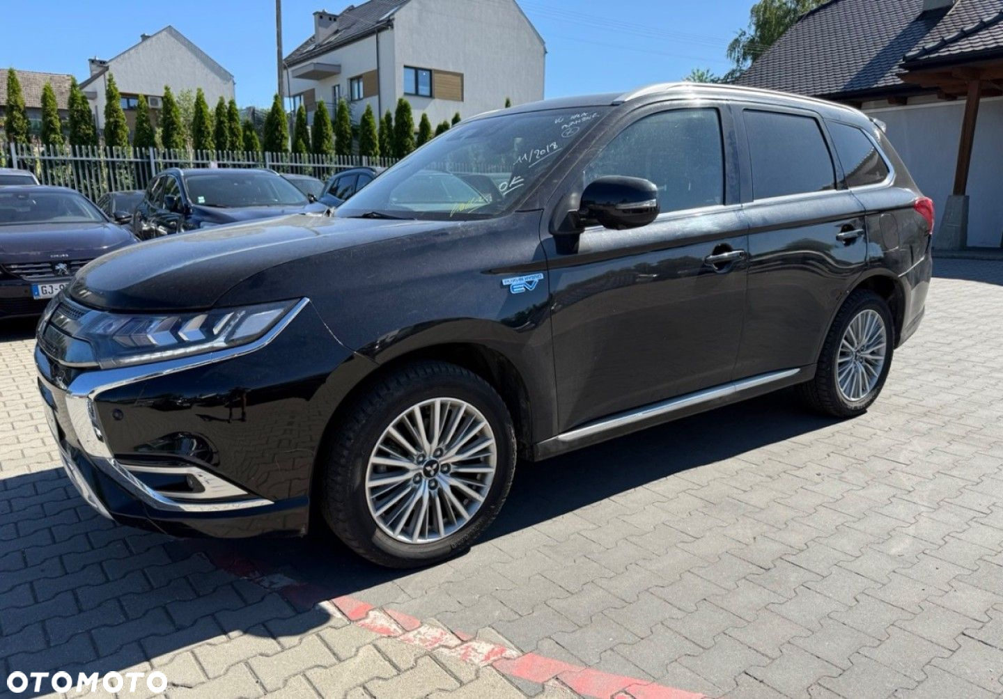 Mitsubishi Outlander - 17