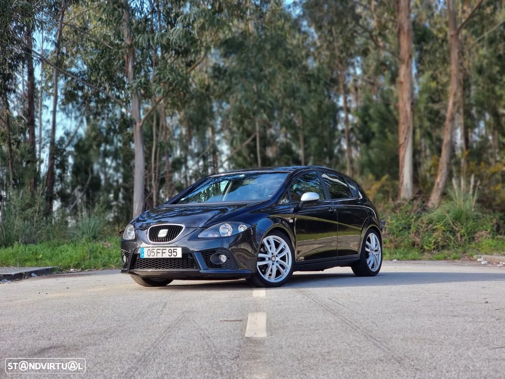 SEAT Leon 2.0 TDI FR - 1