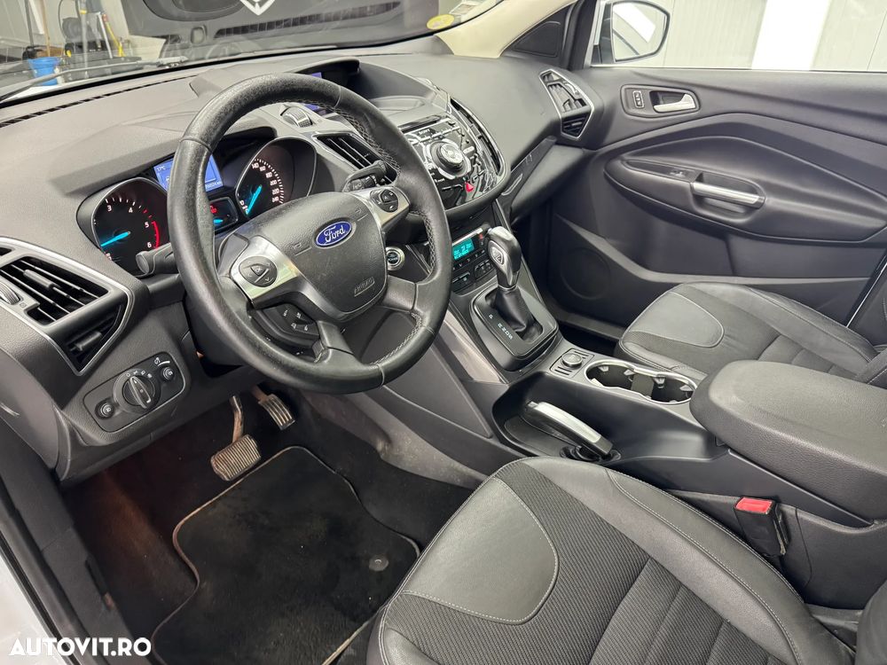 Ford Kuga 2.0 TDCi 4x4 Aut. Individual - 23