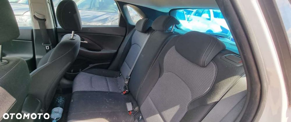Hyundai i30 - 9