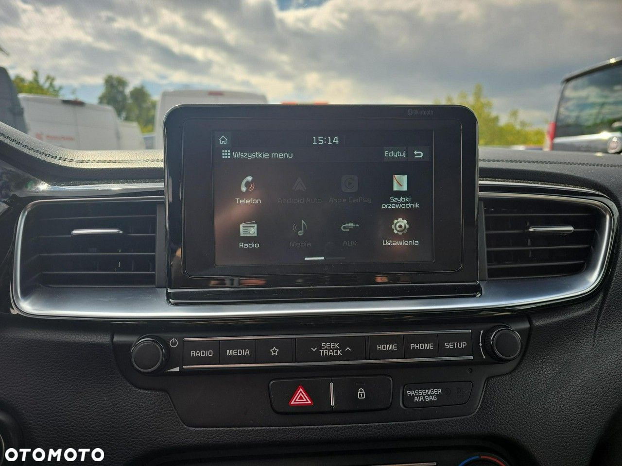 Kia ProCeed - 24