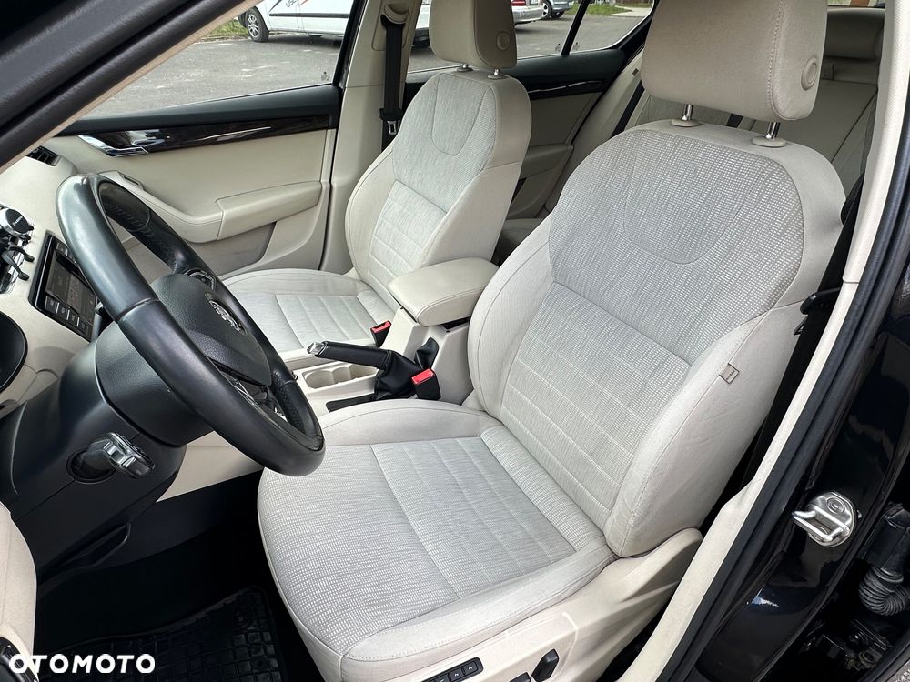 Skoda Octavia 2.0 TDI Elegance - 29