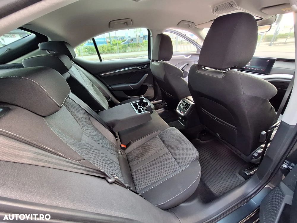 Skoda Octavia 2.0 TDI Style - 34