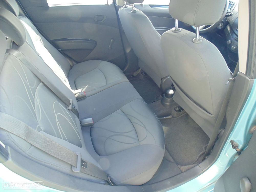 Chevrolet Spark 1.0 LS Bi-Fuel - 16