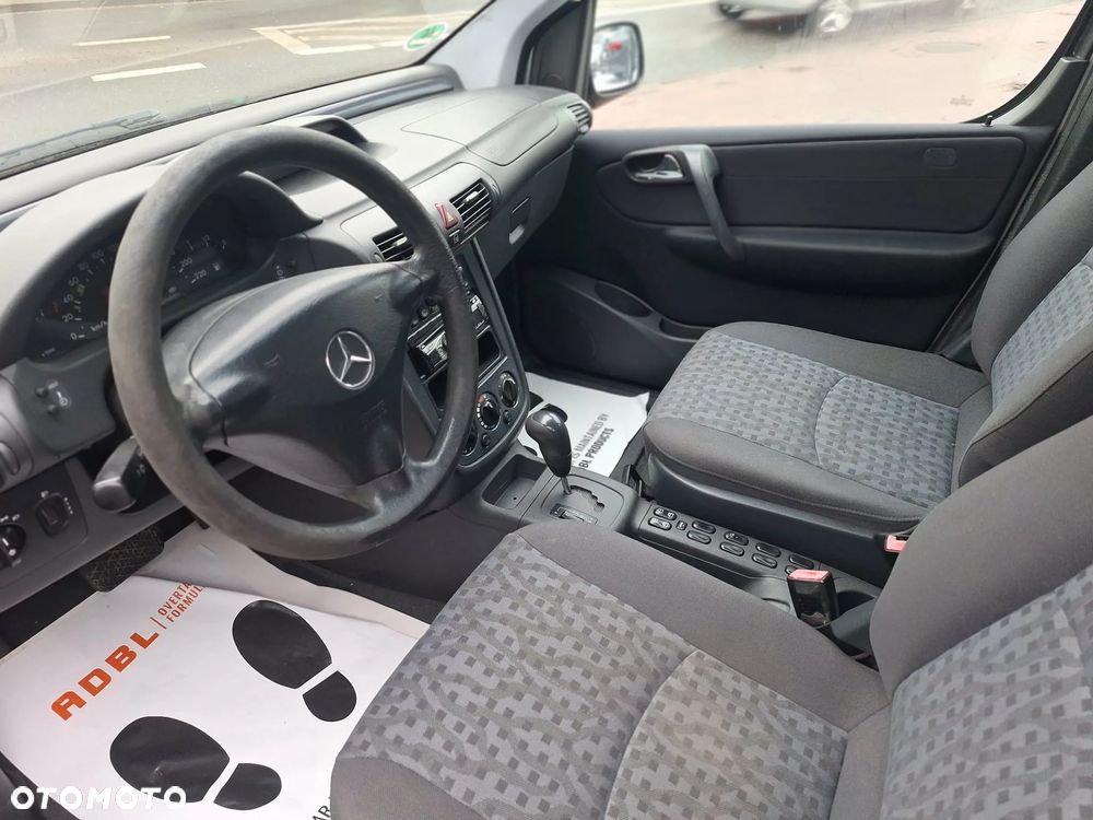 Mercedes-Benz Vaneo - 11