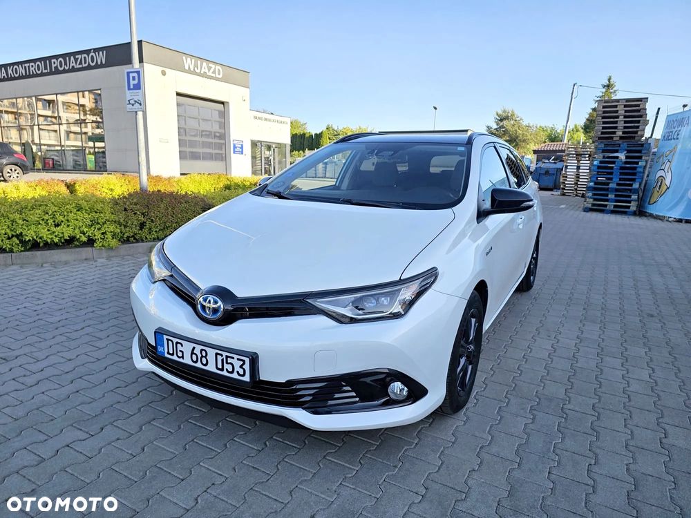 Toyota Auris Hybrid 135 Prestige - 1