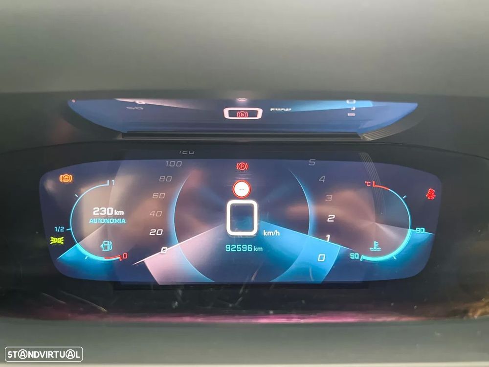 Peugeot 2008 1.2 PureTech Allure - 13