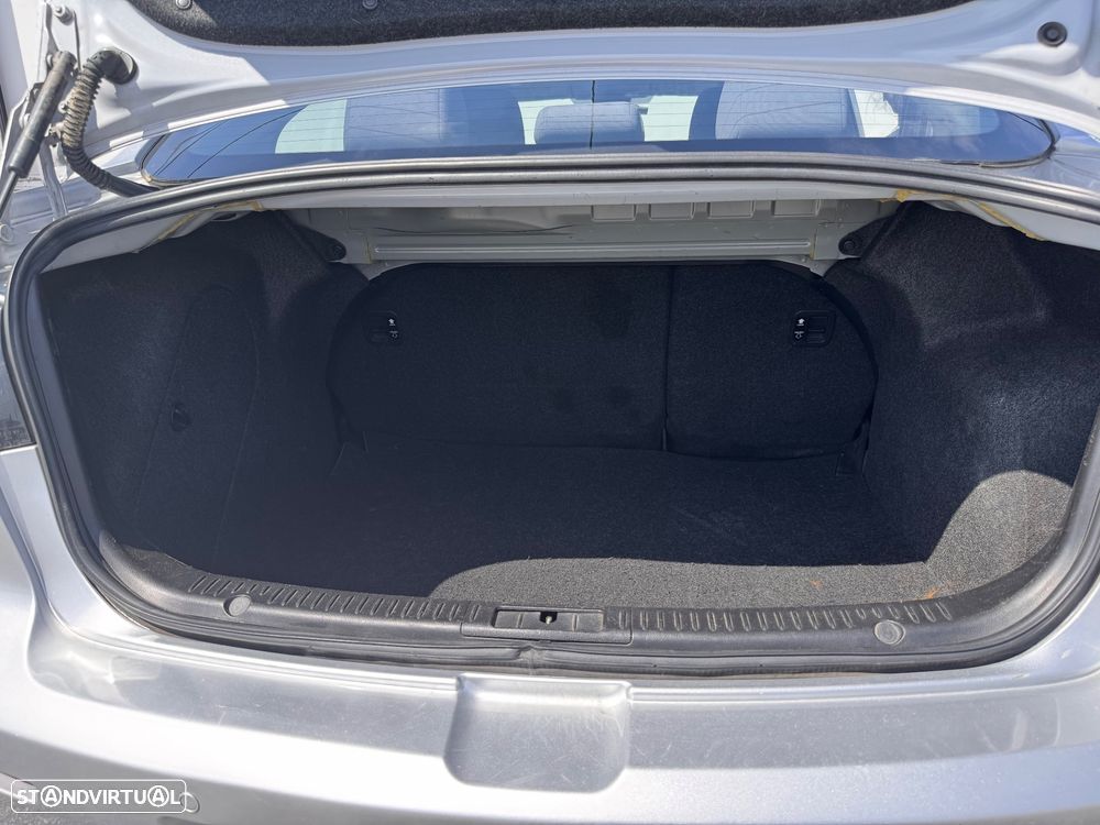 Mazda 3 Hatchback MZR 1.6 CD Comfort - 5