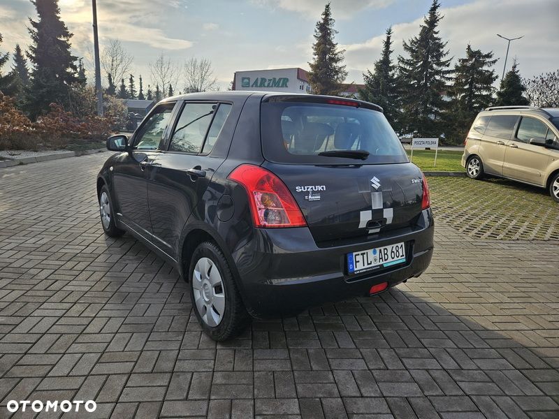 Suzuki Swift 1.3 GS / Premium - 13