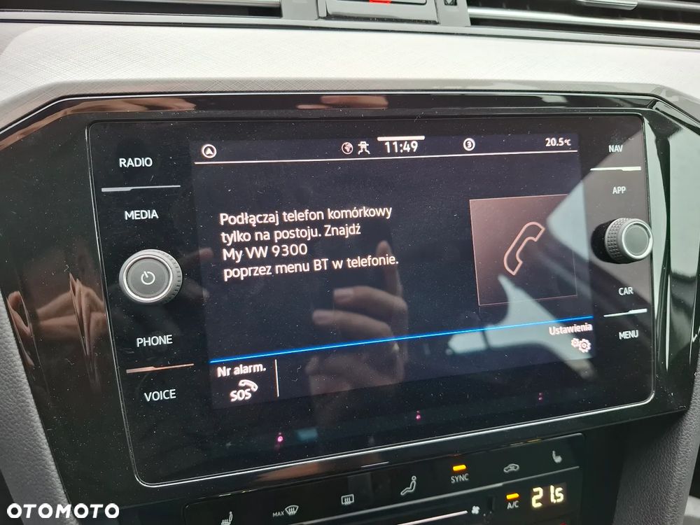 Volkswagen Passat Variant 2.0 TDI SCR DSG Business - 24