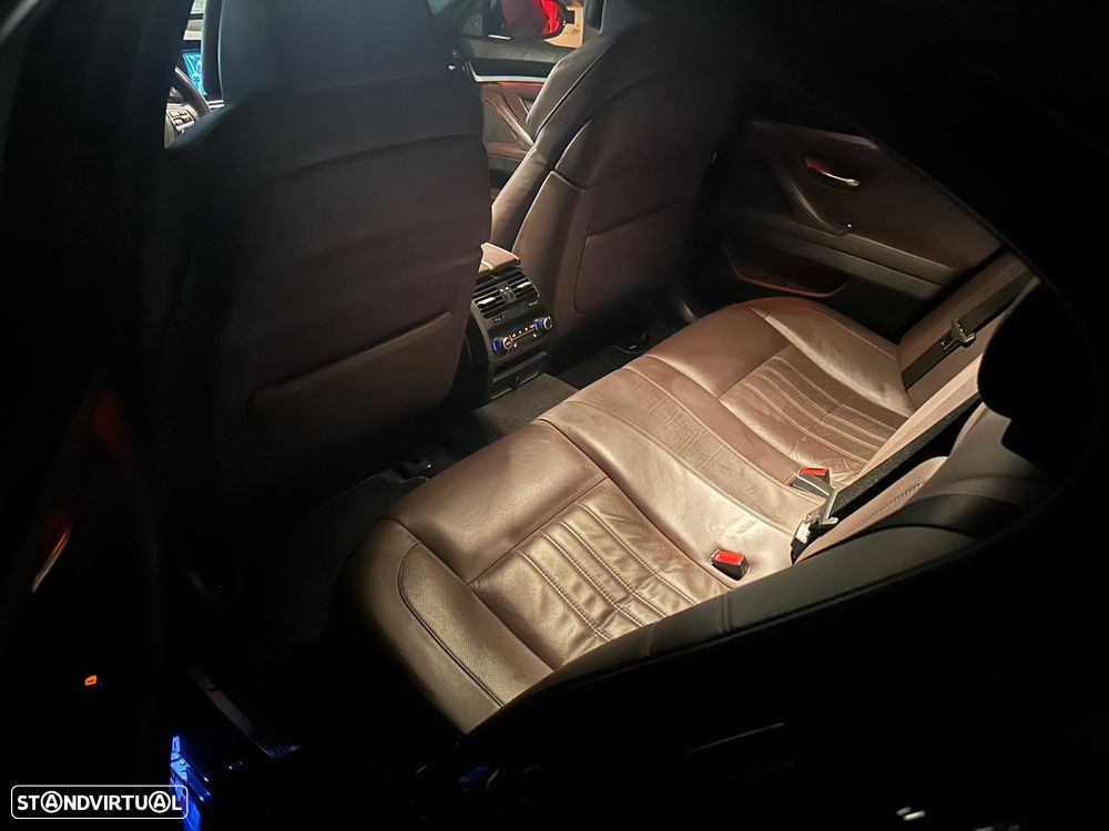 BMW M5 Standard - 11