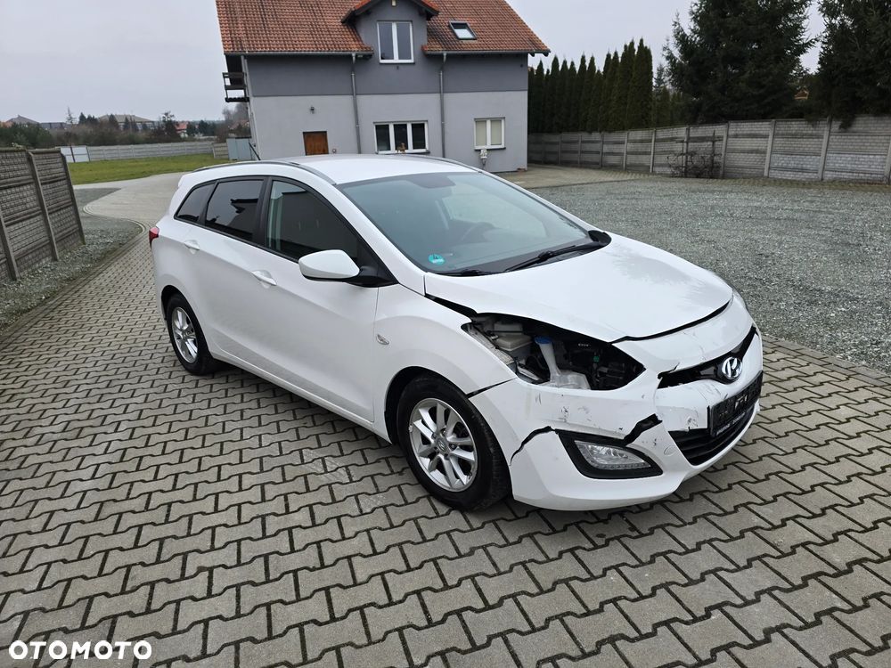 Hyundai i30 i30cw 1.6 CRDi Trend - 7