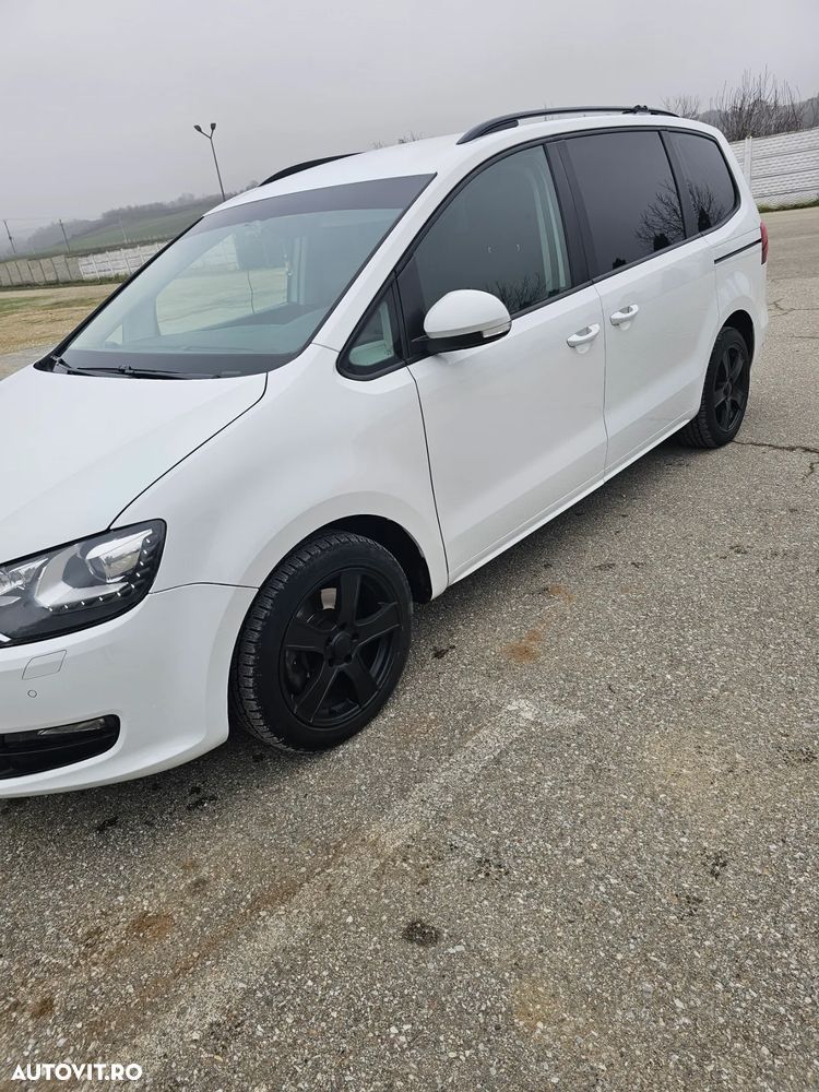 Volkswagen Sharan 2.0 TDI DSG BlueMotion Technology Highline - 2