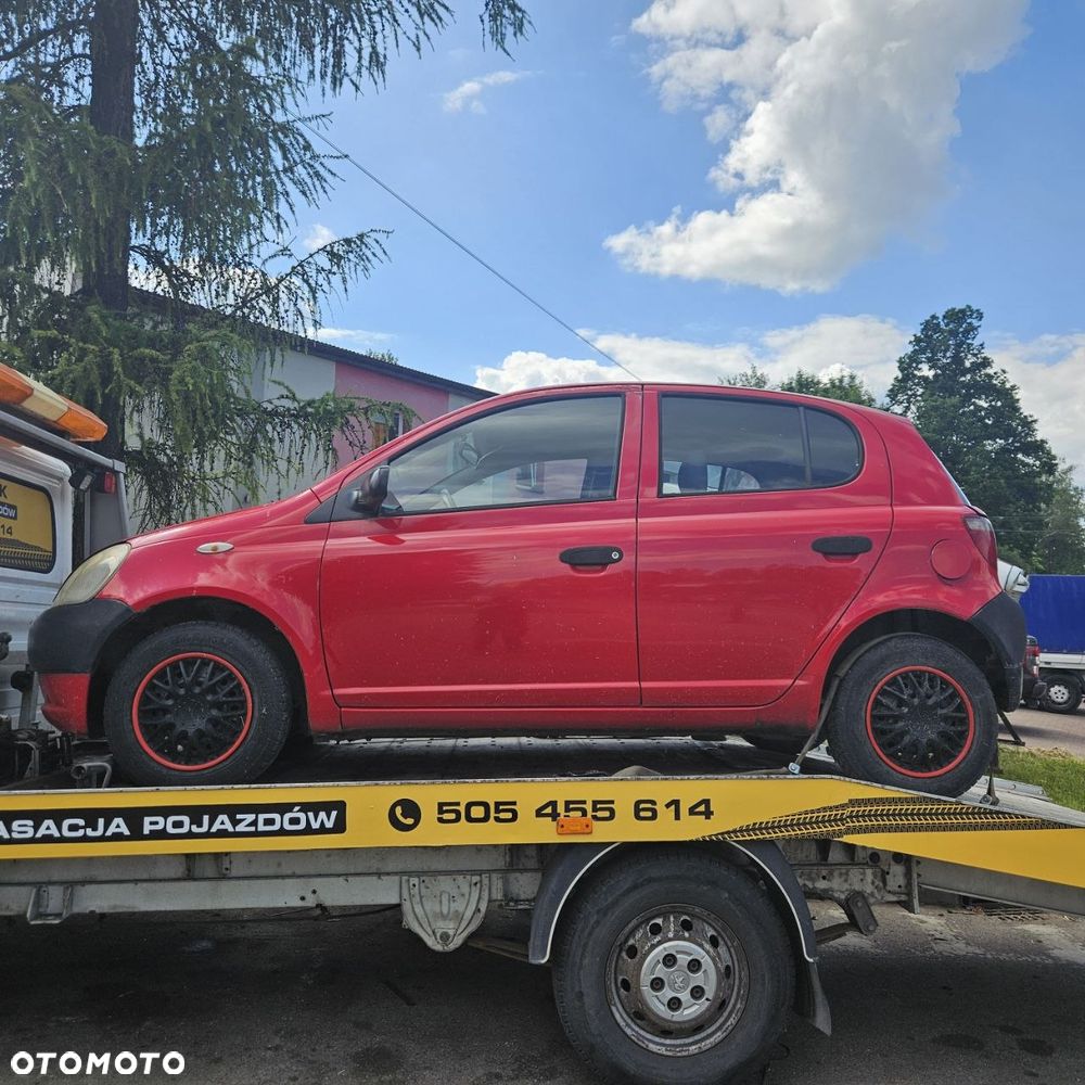 TOYOTA, YARIS 1.0 KAT, hatchback (2002r) 1,0 B 50 KW / 67 KM (kod lak: 3P0) pojazd na części