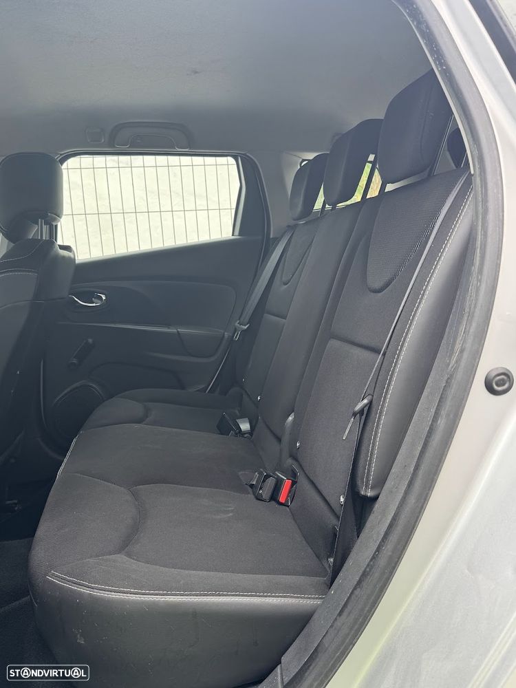 Renault Clio Sport Tourer dCi 90 Dynamique - 6