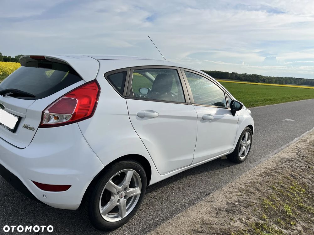 Ford Fiesta 1.5 TDCi St&St SYNC Edition - 2