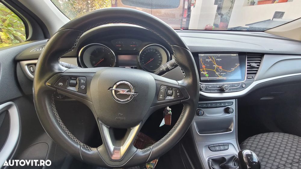 Opel Astra 1.6 D (CDTI DPF ecoFLEX) Start/Stop Excellence - 5