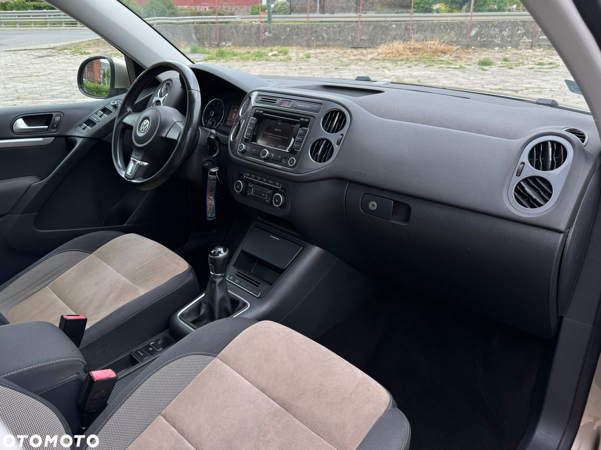 Volkswagen Tiguan 1.4 TSI Trend&Fun - 9