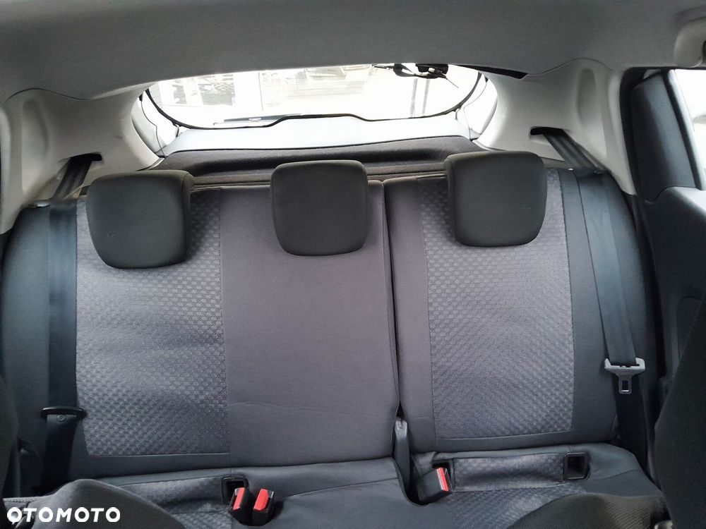 Renault Clio - 15