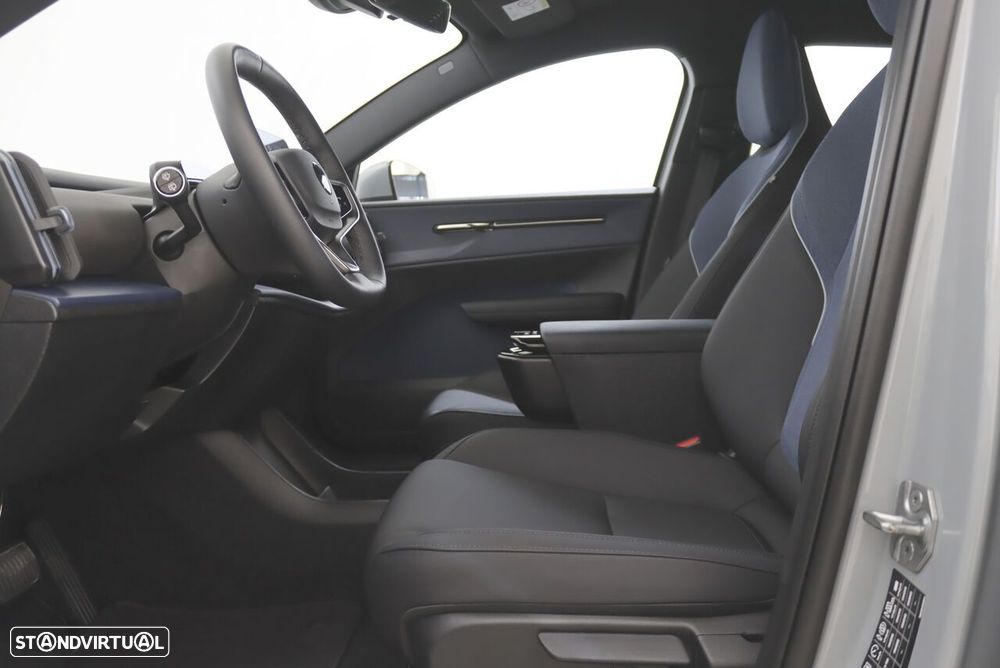 Volvo EX30 69 kWh Single Motor Extended Range Core - 5