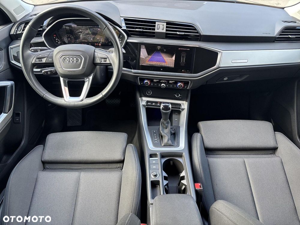 Audi Q3 Sportback - 9