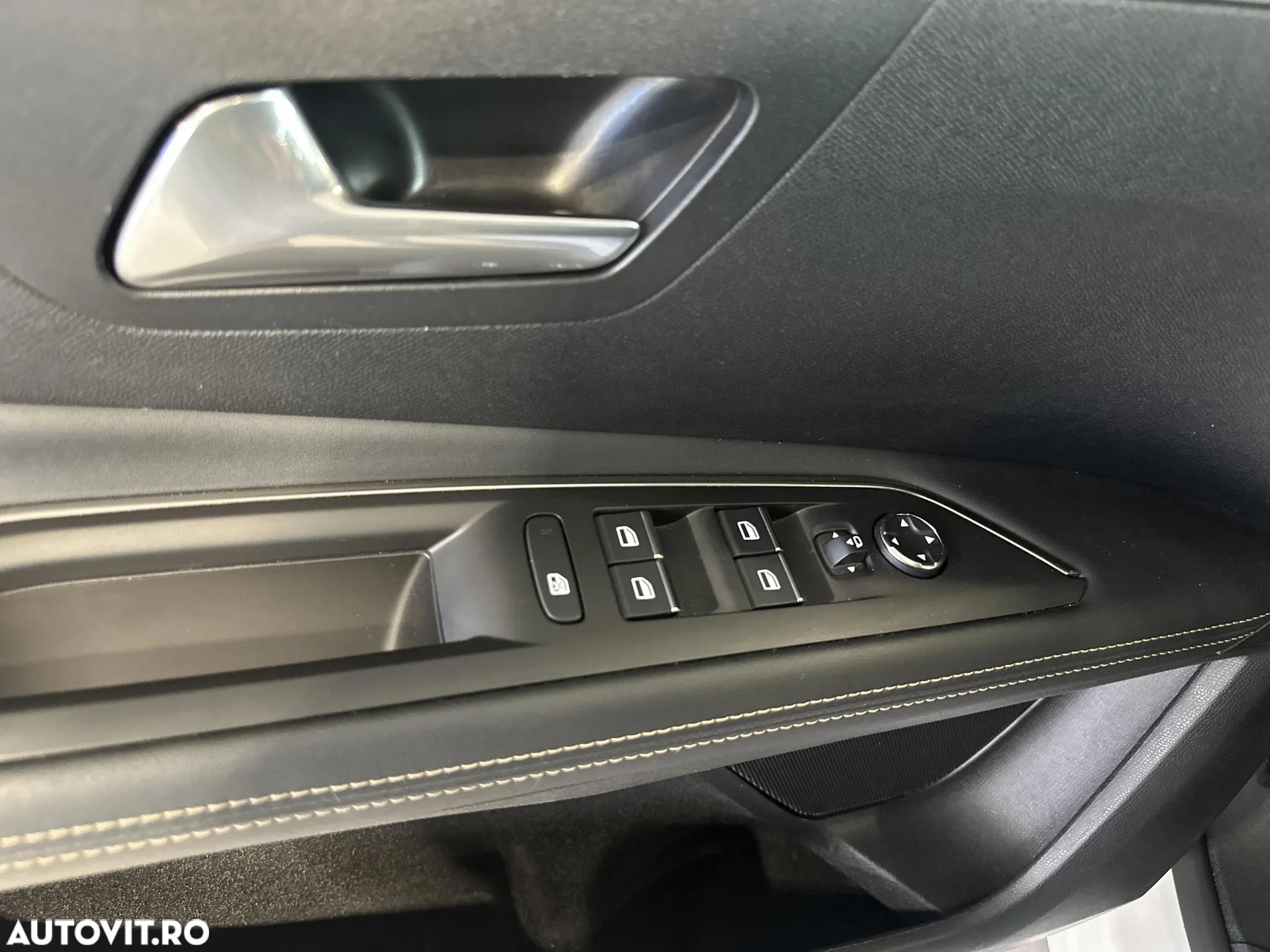 Peugeot 3008 PHEV EAT8 GT Pack - 14