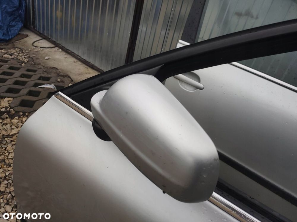CC LUSTERKO LEWY PRZÓD VW PASSAT B5 FL 01- LA7W SREBRNE 5 PIN - 1