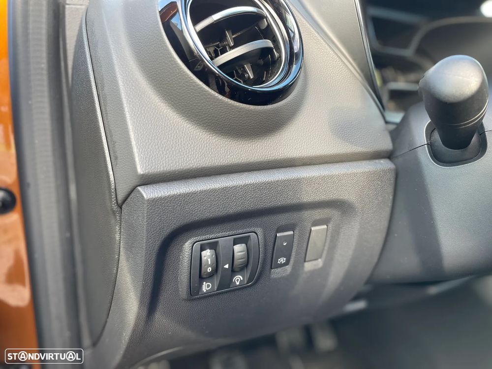 Renault Captur 0.9 TCE Exclusive - 20